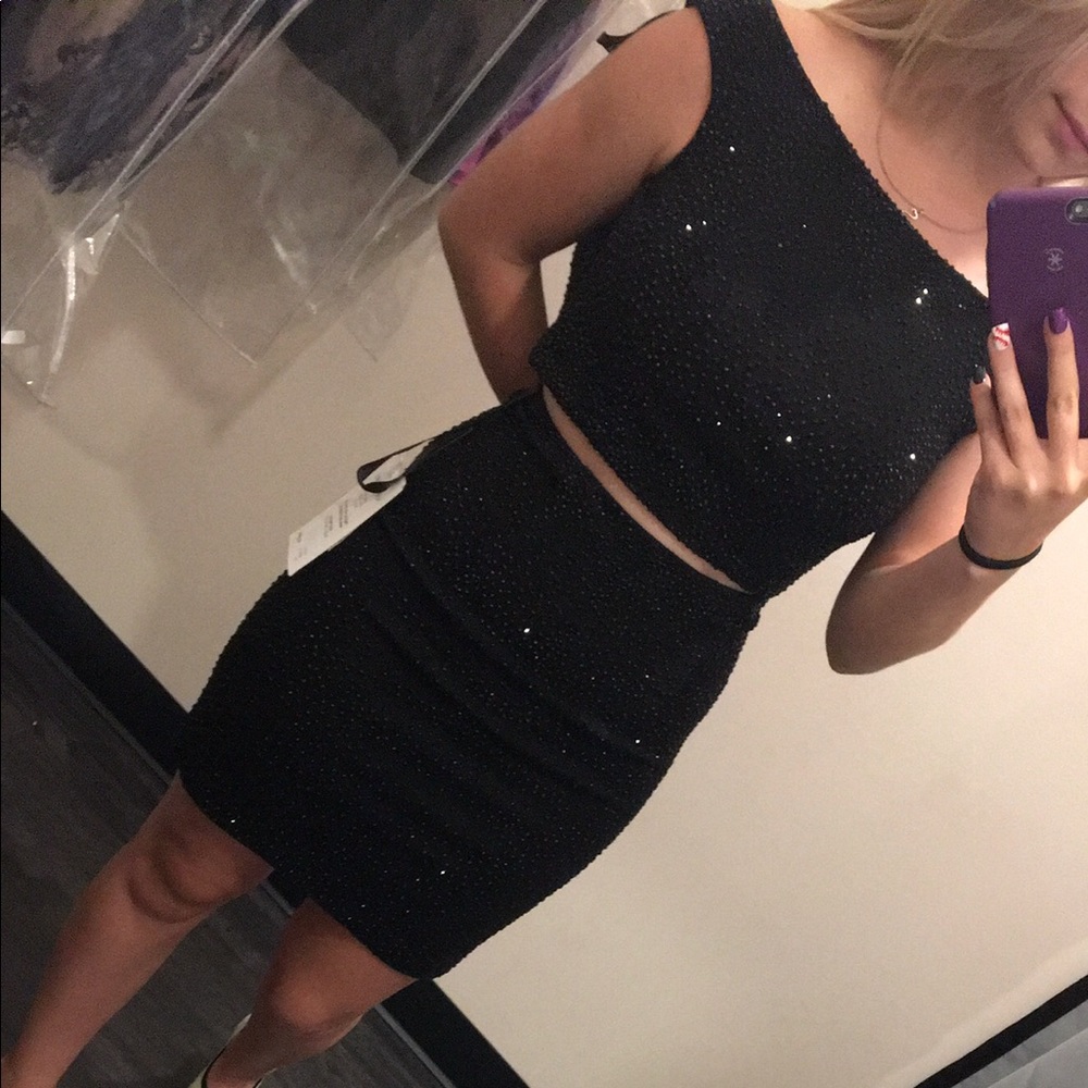 Two piece Off the Shoulder Sherri Hill dress